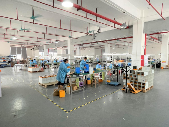 Co. εισαγωγών και εξαγωγής Passional Shenzhen, ΕΠΕ γραμμή παραγωγής 3 εργοστασίων